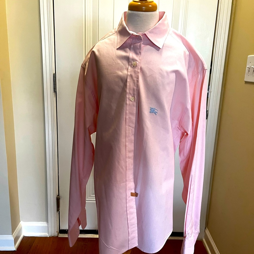Burberrys Vintage 100% Cotton Women’s Button Down Blouse, size 14